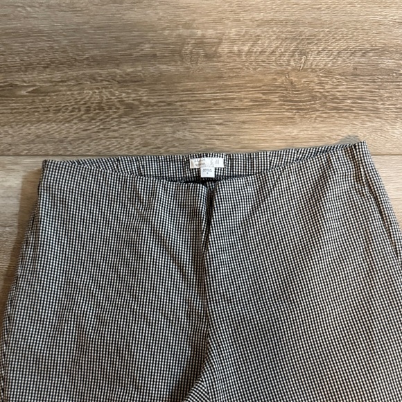 J. Jill Women's Monochrome Patterned Pants - Picture 3 of 5